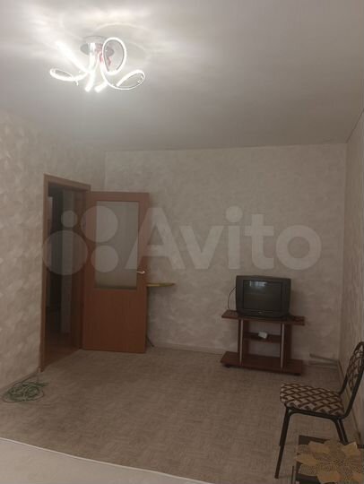 2-к. квартира, 51 м², 1/10 эт.