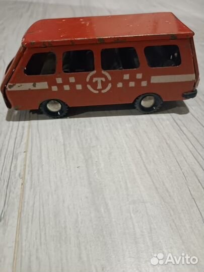Игрушка автобус СССР