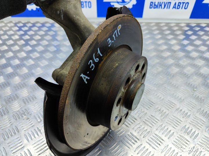 Кулак задний правый Skoda Yeti 5L 1.4 caxa 122 Л.С