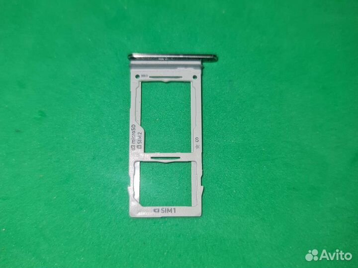 Лоток симкарты Samsung S9 Plus черный снятый