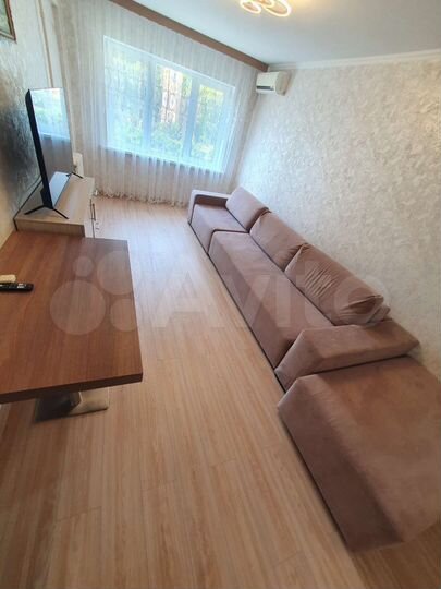 3-к. квартира, 72 м², 2/5 эт.