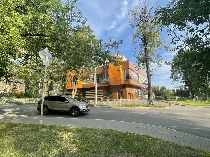 Свободного назначения, 919 м²