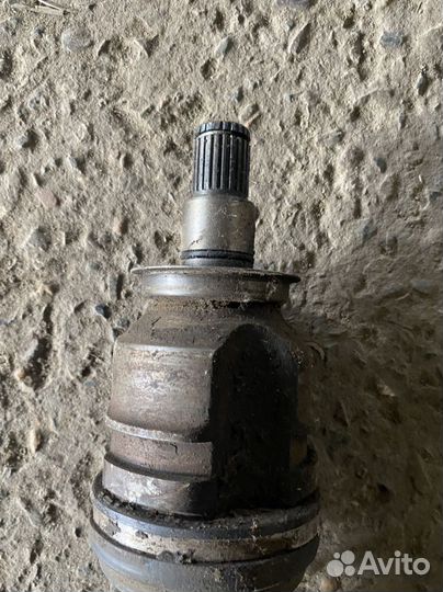 Привод передний левый Toyota Sprinter Carib AE95