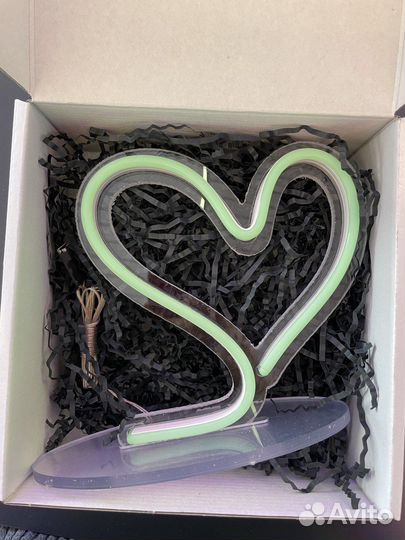 Неоновый светильник Сердце