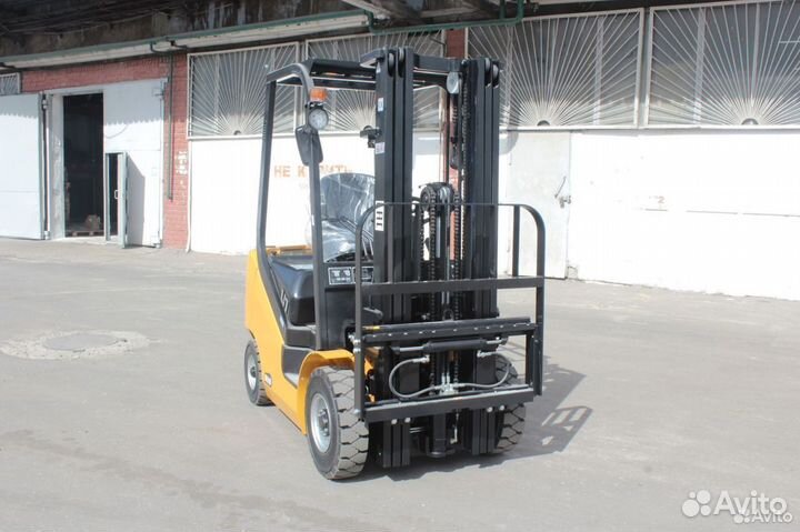 Вилочный погрузчик UN Forklift FD18, 2024