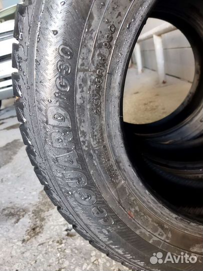 Yokohama Ice Guard IG30 215/65 R16