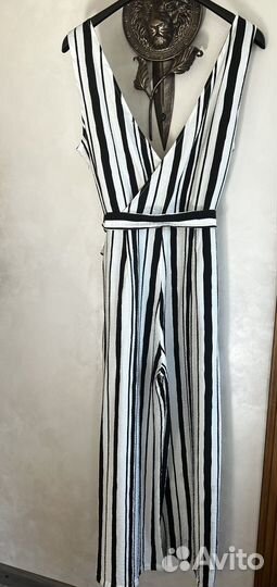 Комбинезон новый р. 40. Вискоза. C&A