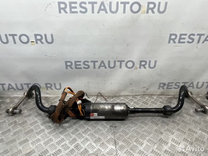 Стабилизатор передний Audi SQ7