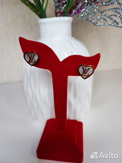 Серьги сердца гвоздики