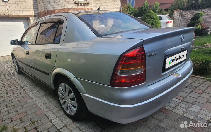 Opel Astra 1.8 AT, 1999, 365 500 км