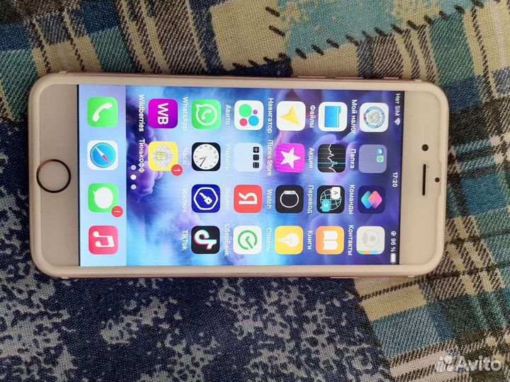 Телефон iPhone 6s