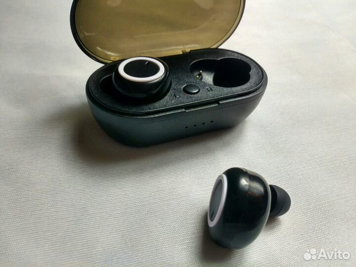 Беспроводные наушники airdots T8, новые