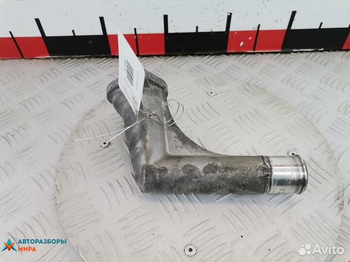 Корпус термостата Toyota RAV4 2 (XA20) 2002