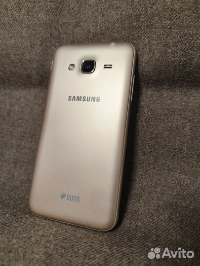 Samsung Galaxy J3 (2016) SM-J320F/DS, 8 ГБ