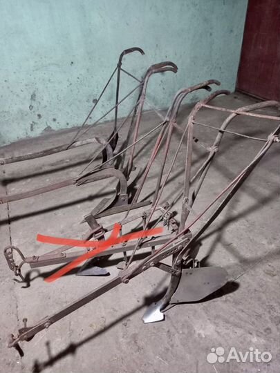 Конный плуг