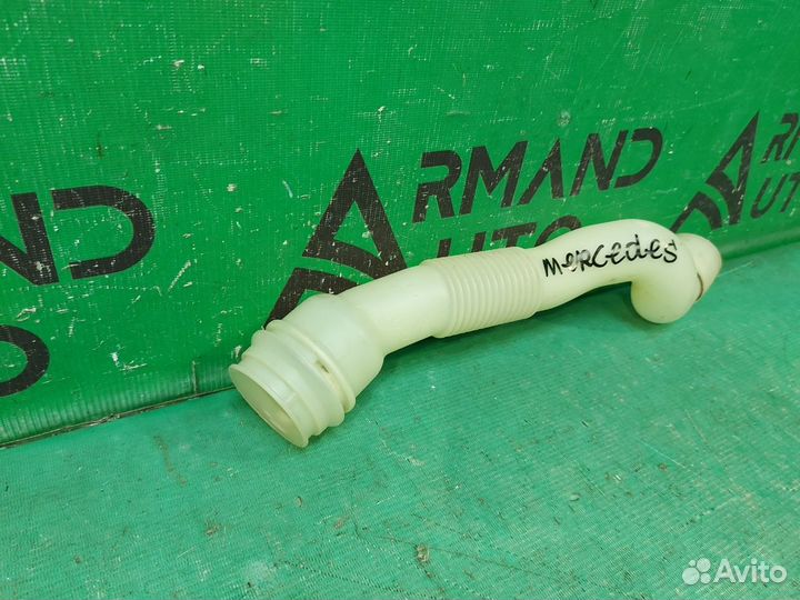 Заливная горловина бачка омывателя Mercedes M Ml