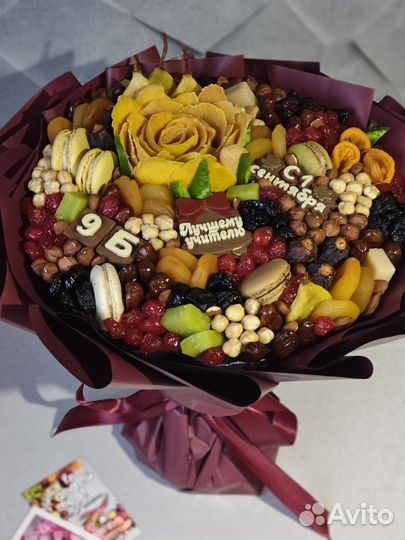 Съедобные букеты из сухофруктов, подарок учителю