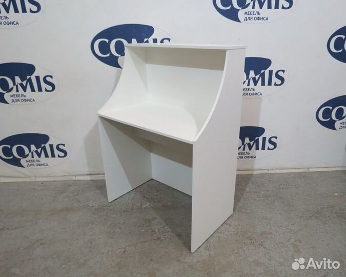 Стойка ресепшн