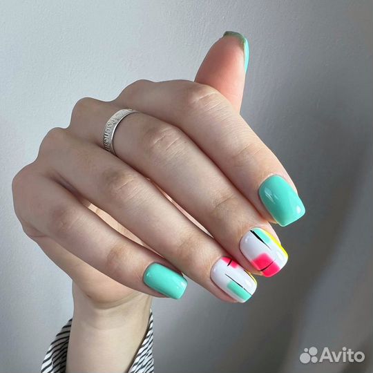 Маникюр, гель-лак, наращивание, педикюр