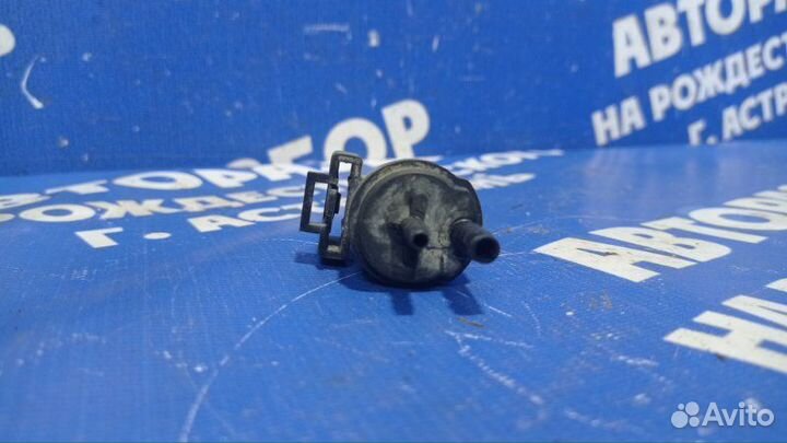 Клапан электромагнитный Opel Astra J хэтчбек