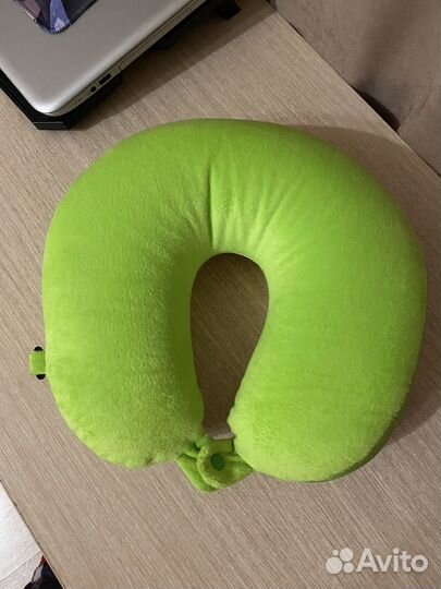 Подушка на шею для путешествий. Дорожная подушка