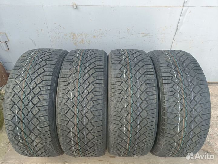 Continental ContiVikingContact 7 SUV 265/45 R21 108T