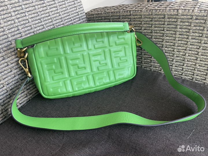 Сумка fendi baguette оригинал