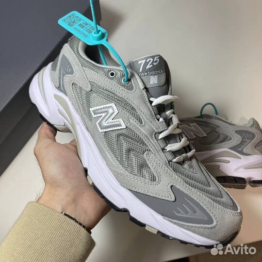 Кроссовки New Balance 725 / EU 44 / Оригинал