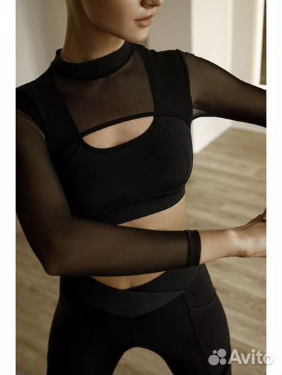 Рашгард женский спортивный