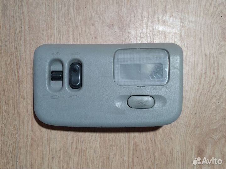 Плафон потолка передний Nissan x-Trail T30