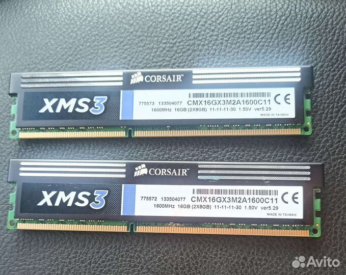 Оперативная память Corsair 16 гб