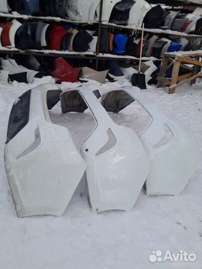 Бампер задний Kia Rio 4