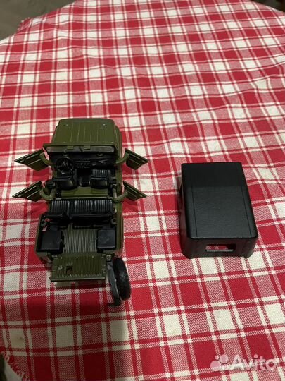 Модель УАЗ-469 масштаб 1:43