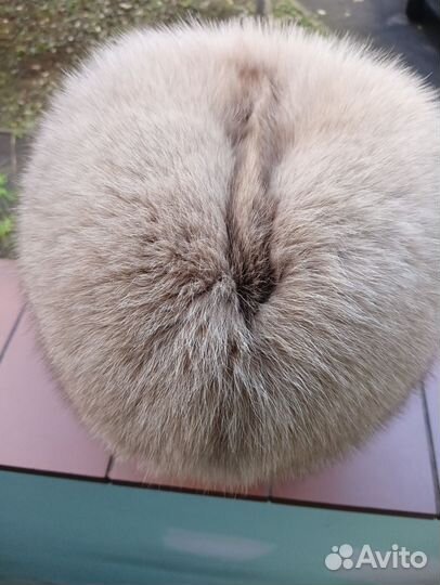 Шапки меховые женская и детская