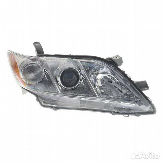 Фары на toyota camry 40