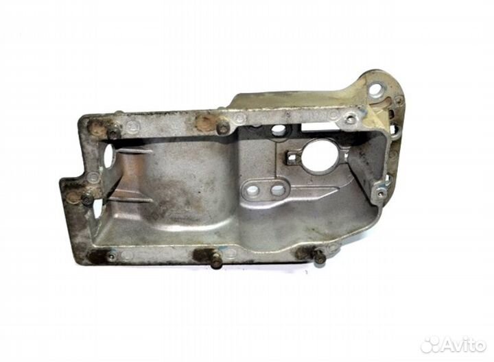 Кронштейн рычага коробки передач renault trucks Ma