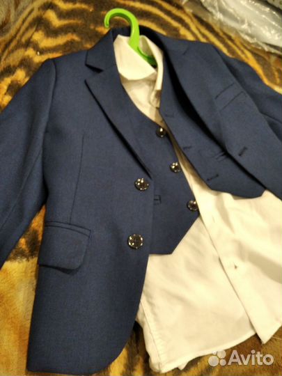 Брючный костюм