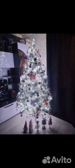 Елка искусственная 210бу+ все игрушки+гирлянда