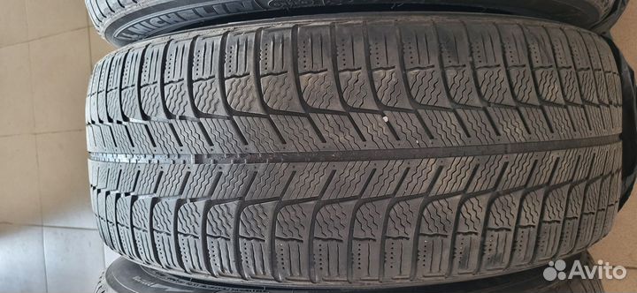 Michelin X-Ice 215/55 R17 98H