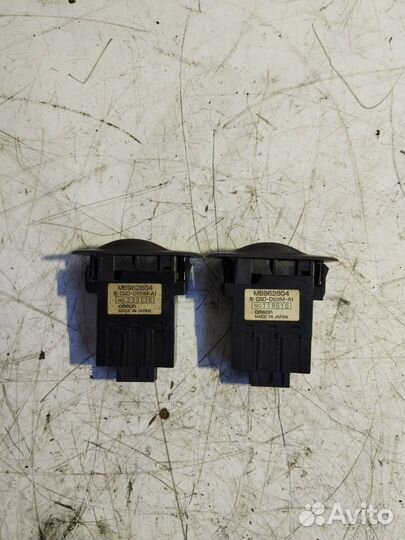 Кнопка стеклоподъемника двери Mitsubishi Galant 7