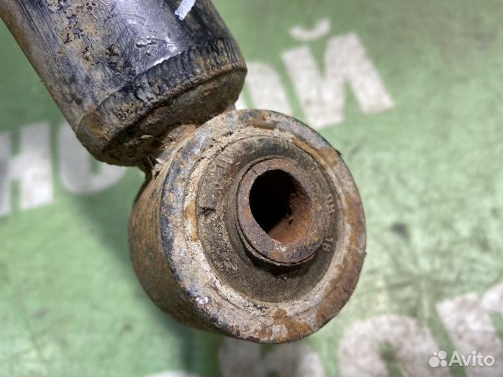 Стойка подвески передняя левая Kia Sorento BL G4JS