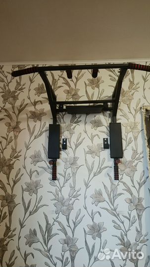 Турник настенный 3 в 1 бу