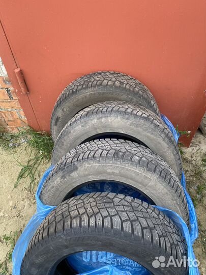 Continental IceContact 2 2.25/65 R17