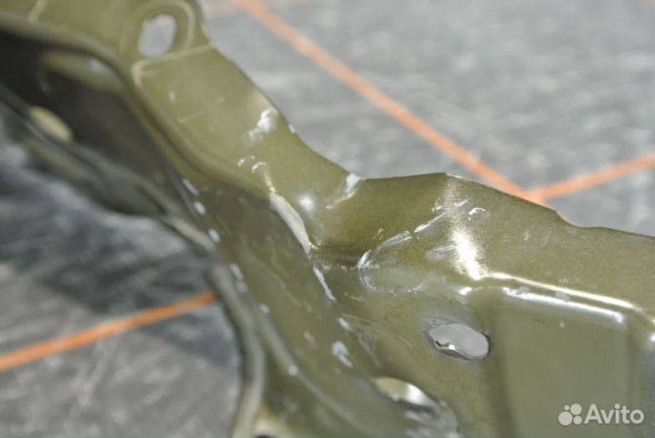 Кронштейн фары левой - Toyota Camry V50 V55