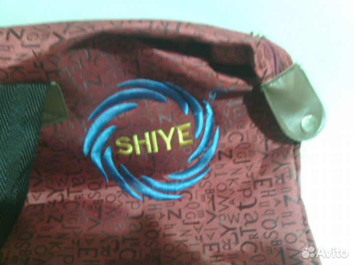 Сумка спортивная прорезиненная