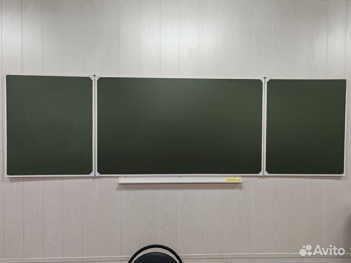 Магнитно-меловая доска