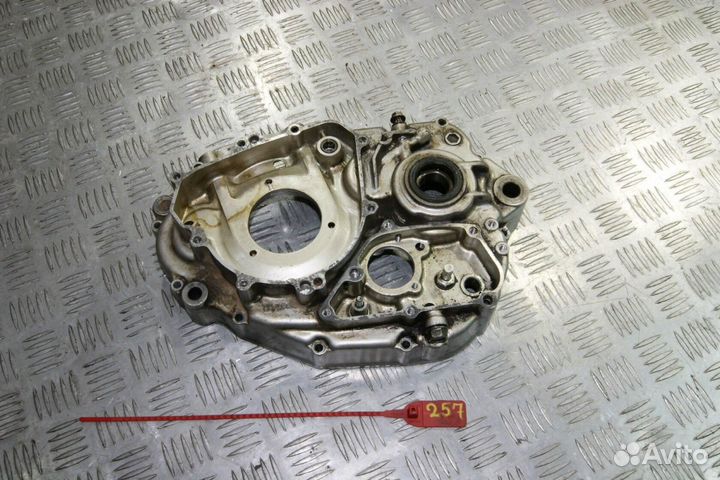 Картер правый Kawasaki D-Tracker