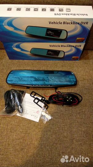 Зеркало регистратор с двумя камерами