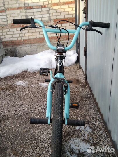 Трюковой велосипед bmx