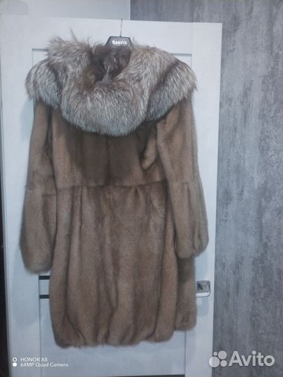 Шуба норковая с капюшоном 48 50